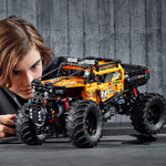 LEGO Technic 4x4 Xtreme Off Roader Building Kit (42099). - shopperskartuae