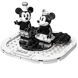 LEGO 21317 Disney Mickey Mouse Steamboat Willie Set