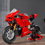 LEGO Technic Ducati Panigale V4 R 42107 advanced building set, Italien Superbike replica model and racing stand (646 pieces)