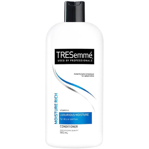 TRESemmé  Moisture Rich Luxurious Moisture Conditioner (900ml). - shopperskartuae