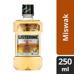 Listerine Miswak Mouthwash (250ml). - shopperskartuae